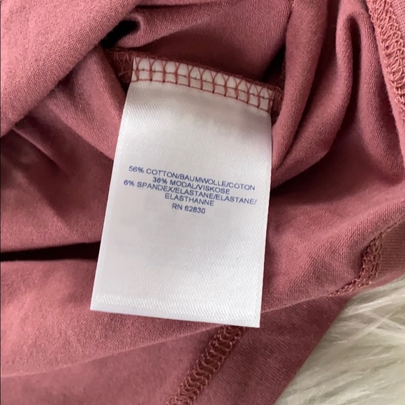 L a n d s’  E n d • Mauve turtleneck - Picture 4 of 6